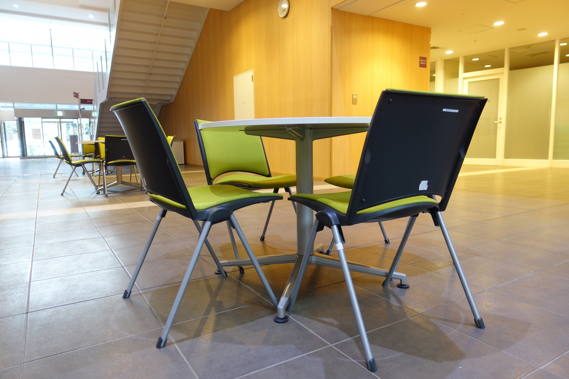 オフィスの休憩スペース